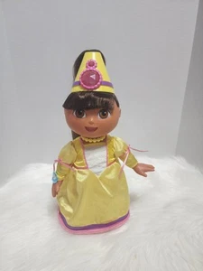 2003 Fisher Price Dora The Explorer Magic Hair Fairytale Princess Doll - Picture 1 of 6