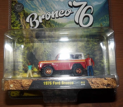 2025 M2 Machines Bronco '76 - 1976 Ford Bronco - Chase - 1/750 Pieces - Image 1 of 3
