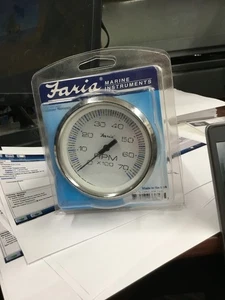 Outboard Tacometer Chesapeak SS/white 687-33817 - Bild 1 von 1