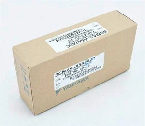 1PZ Nuovo Servomotore Yaskawa SGMAS-A5A2A2C SGMASA5A2A2C - Foto 1 di 1