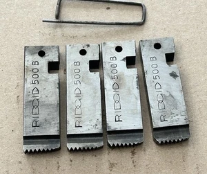 Ridgid 9/16 - 12 NC RH Bolt Die Set for 500B Die Heads - Picture 1 of 8