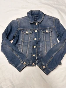 GAP Girl's Denim Jean Jacket XL NWOT Medium Wash Classic Fit - Picture 1 of 4