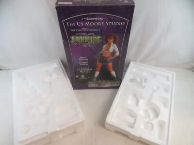 The CS Moore Studio Colegiala Witchblade Caja Solo Sin Estatuilla Foto 1 de 4