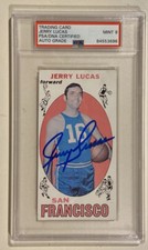 1969-70 Topps JERRY LUCAS Signed Basketball Card PSA/DNA Auto Grade 9
