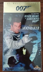 MOONRAKER / JAMES BOND 007 - New Sealed VHS Tape - Roger Moore - Picture 1 of 4