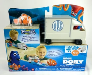 Juego de camión Finding Dory Hank Swigglefish Nemo Disney Pixar Ban Dai 2016 - Imagen 1 de 3
