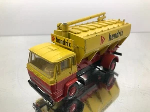 LION TOYS 47 DAF 2000 HENDRIX VEEVOEDERS BULKTRUCK -RED+YELLOW 1:50- GOOD - V80 - Imagen 1 de 11