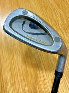 YONEX  V-MASS 250 PW/Right Hand/HGS 3000 Regular Flex Shaft - Picture 1 of 7