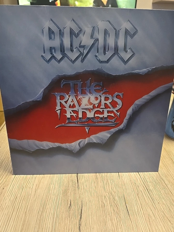 AC/DC – The Razors Edge, ATCO Records, Vinyl / Schallplatte  - Bild 1 von 4
