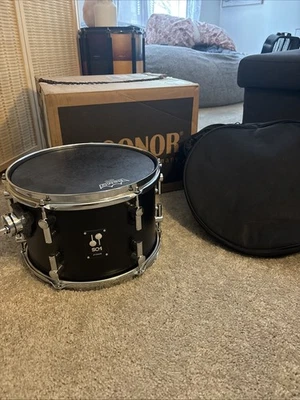 Batería Sonor SQ1 Series 12" x 8" Birch Tom GT Negra SQ1-1208-TT-GTB Foto 1 de 4
