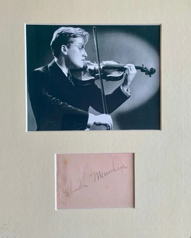 YEHUDI MENUHIN 1916-1999 AMERICAN BORN VIOLINIST / CONDUCTOR MOUNTED AUTOGRAPH Cover