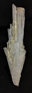 Scolecite blow spry shinny formation of Indian mineral specimen - Picture 1 of 5