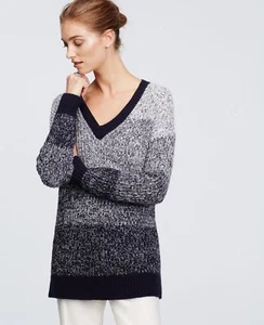 Ann Taylor XXL Blue Ombre Striped Cashmere Blend V-Neck Sweater $98 (D9) - Picture 1 of 4