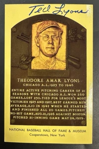 Ted Lyons Autographed MLB Hall Of Fame Postcard White Sox BAS - Picture 1 of 3