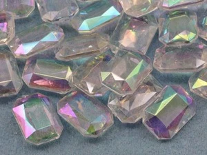 18x13mm Emerald Cut Decorating Gems AB Coating para Table Scatter 50 / CNT - Imagen 1 de 1