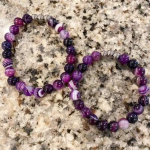 Purple Agate Stretchy Beaded Bracelet - Picture 1 of 3