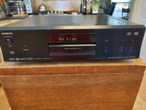 ONKYO DV-SP1000 THX ULTRA DVD/CD/SACD/DVD-AUDIO PLAYER / For parts or repair - Picture 1 of 10