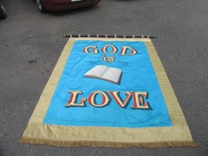 VINTAGE GOD IS LOVE, METHODIST CHURCH, MARCHING BANNER, WALL, SHOP, PROP, ART - Picture 1 of 13