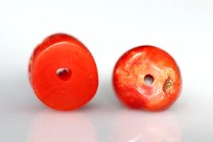 2 Ancient Tibetan Red Coral Beads 9mm 10 Carat Rare China Jewelry #A415 - Picture 1 of 3