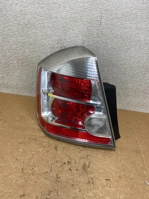 Левый задний фонарь левая сторона водителя для Nissan Sentra 2007–2012 годов выпуска V5548 DW - Изображение 1 из 4