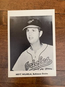 1960 Orioles Jay Publishing #11 Hoyt Wilhelm - BALTIMORE - RARE & VINTAGE v2 - Bild 1 von 2