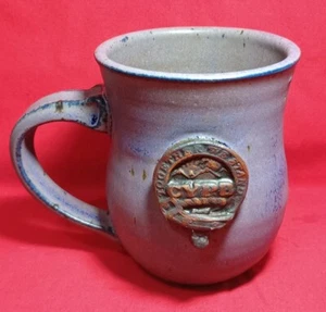 Vintage 2004 Studio Keramik Becher Tasse rustikal lila matte Glasur 20 Oz Together We. - Bild 1 von 10