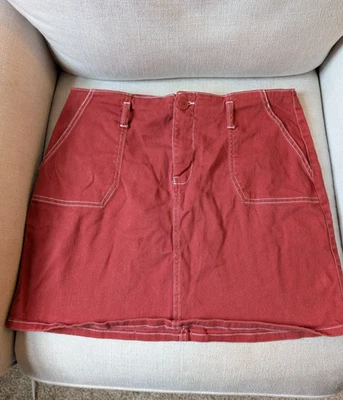 Rue21 Mini Skirt Red Burgundy Contrast Stitching Pockets Denim Size XL - Image 1 of 4