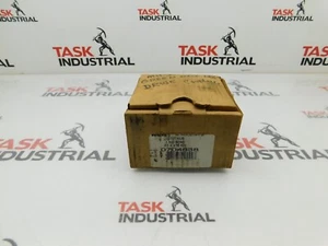 Mozzo Falk 1070T 1.500 Foro 3/8 x 3/16 kw 0704638 Nessun Hardware - Foto 1 di 4
