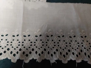 Dentelle broderie anglaise 90 cm - Picture 1 of 3