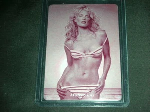 SI Supermodels Molly Sims Decades Best Chase Pressplatte - Bild 1 von 2