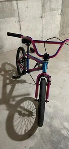 2021 Bike - Picture 1 of 3