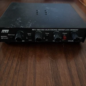 MFJ-447 DELUXE ELECTRONIC KEYER WITH MEMORY Mint (1E) - Photo 1/7