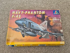 1/72 Vintage Italeri Navy Phantom F-4S Modello Aereo Kit No.170 - Foto 1 di 5