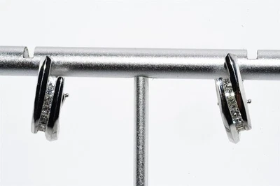 Brincos de argola Huggie de 6 pedras corte princesa natural diamante branco US$ 4.000 14K 0,75 CT - Imagem 1 de 4