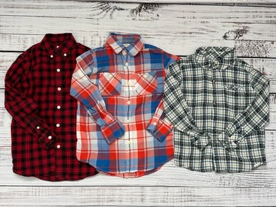 Lot Of 3 Boys Button Down Shirts Size Small 6-7 Gap Crewcuts - Image 1 of 4