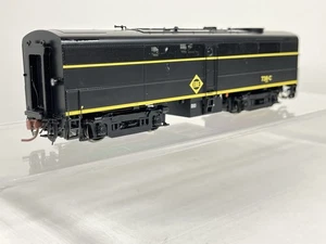 NIB Rapido HO Scale Erie ALCo FB-2 #736-C DC Powered - Picture 1 of 12