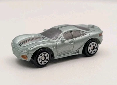 Коллекция Micro Machines Hasbro 2004 Chrysler серия 1 Chrysler 300 - Изображение 1 из 4