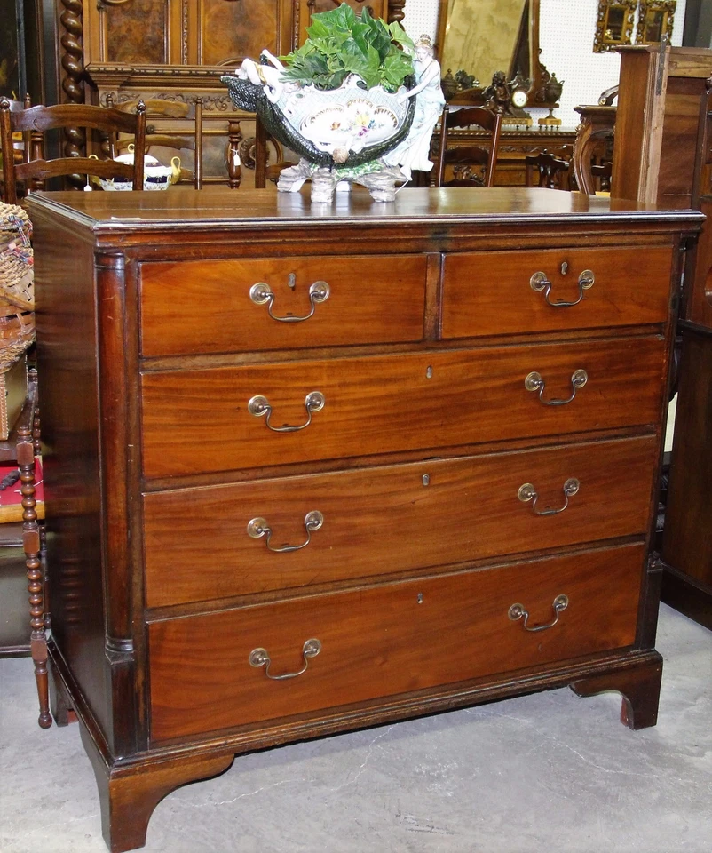 Antigo Inglês Georgiano Chippendale Cinco Gavetas Suporte Baú Pés Cerca de 1800 - Imagem 1 de 4