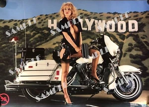Vintage raro 55 MPH Hollywood moto poliziotto donna 1989 StarMakers - srotolato - Foto 1 di 6