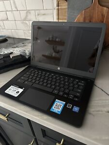 HP Chromebook 14-ca061dx, 14-inch HD Touchscreen Laptop Notebook,