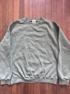 Vintage Nike Sage Green Crewneck Sweatshirt Gray Tag Y2K Size M Medium - Picture 1 of 6