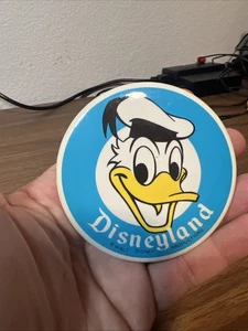 Vintage Disneyland California Donald Duck Pin  - Bild 1 von 2
