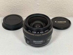 Canon EF 28mm f/1.8 USM Lens - Picture 1 of 9