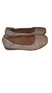 Baretraps Damen-Flats beige grundiert Leder Posture + Technologie gepolstert Größe 8 NEU - Bild 1 von 6