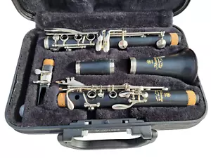 Yamaha YCL 200 ADII Clarinet With Yamaha 4C Mouthpiece and Original Hard Case - Picture 1 of 11