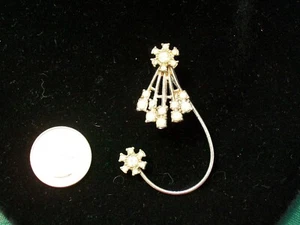 VINTAGE RHINESTONE SCARF HOLDER - Picture 1 of 1