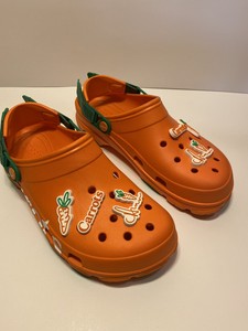 orange crocs mens 11