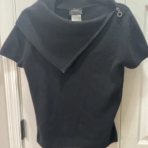 Chanel 100% Cashmere Shortsleeve Sweater In Black Size 42 - Picture 1 of 14