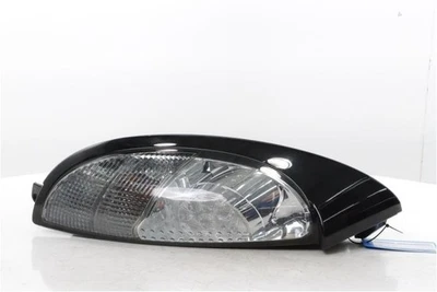 Feu arrière gauche Peugeot iOn 6350NC P23833068 - Photo 1/4