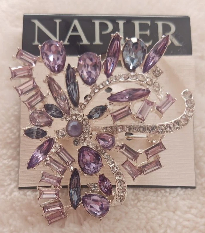 Nuevo Pin Napier Cristal Simulado Tono Plata Púrpura y Pulido Foto 1 de 4